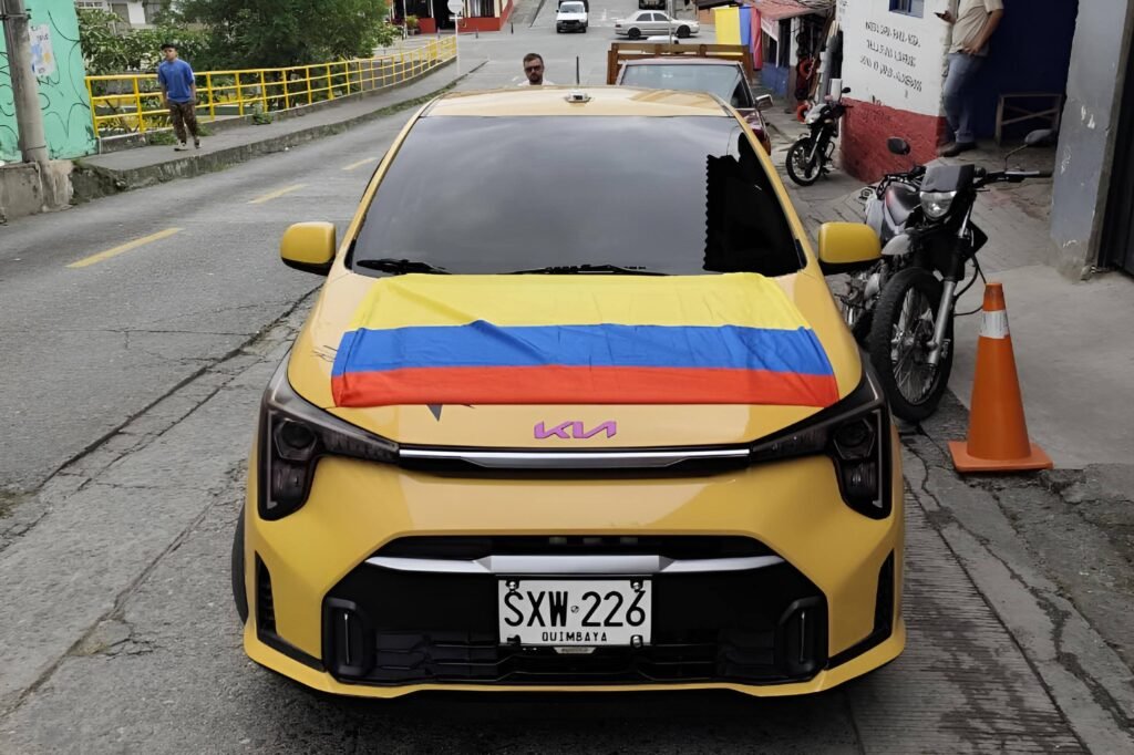Cootransquim presente en el tradicional Desfile del 20 de Julio en Quimbaya